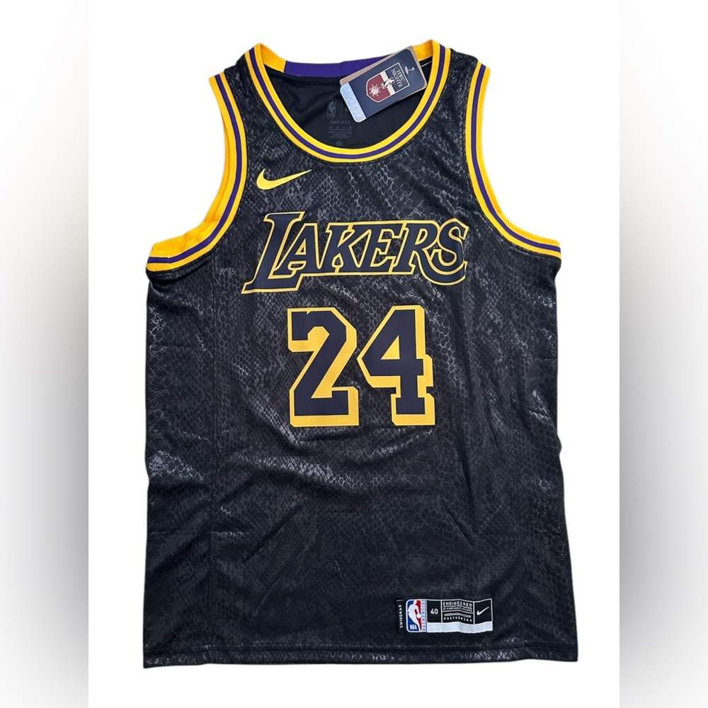 Lakers Bryant Jersey Black - Picture 2 of 5